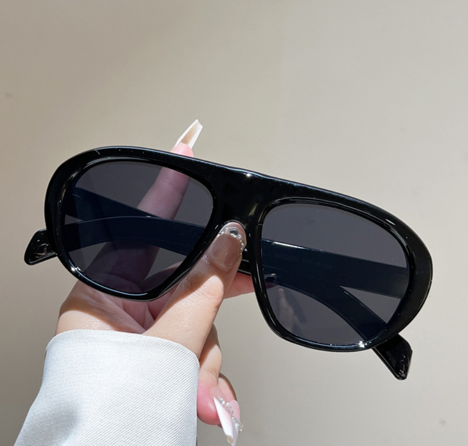 New Oversized Pilot Sunglasses - Vintage Fashion Enthusiasts review and price